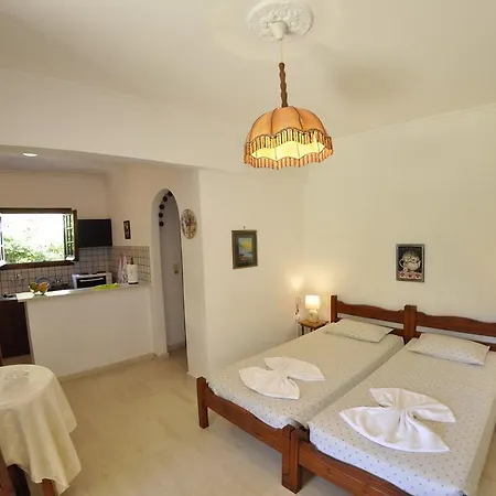 Alexandros & Agios Gordios (Corfu)