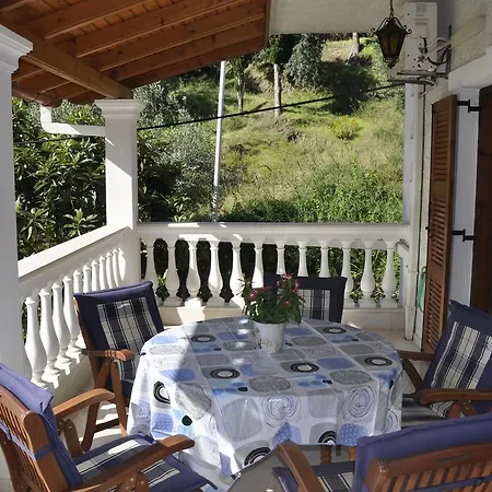 Apartament Alexandros &