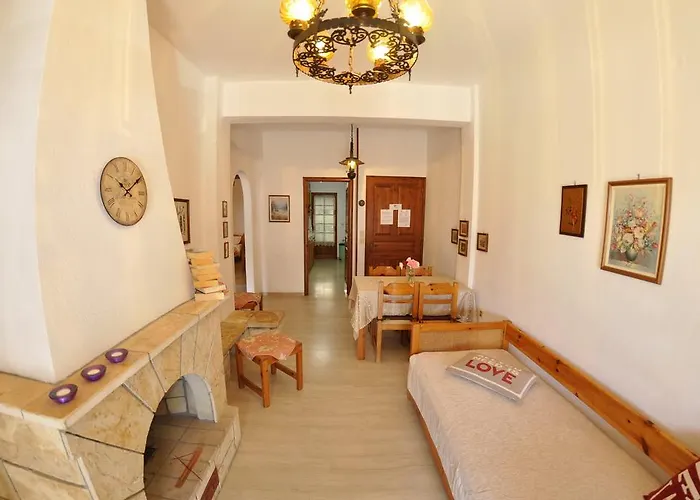 Alexandros Apartments&studios