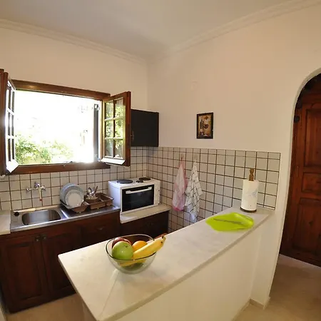 Appartement Alexandros & *