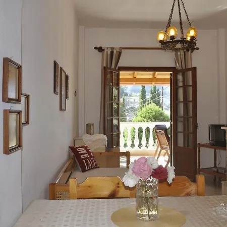 Appartement Alexandros & *